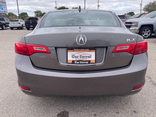 2013 Acura ILX 2.0L Technology