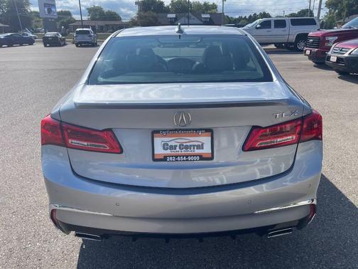 2018 Acura TLX V6 Advance