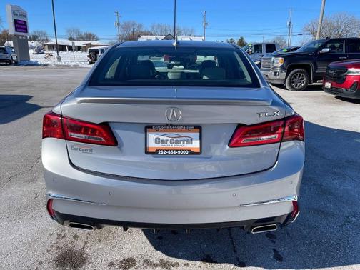 2018 Acura TLX V6 Advance