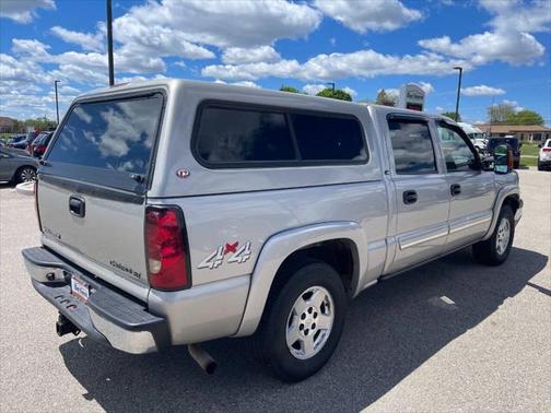 2005 Chevrolet Silverado 1500 LS Crew Cab