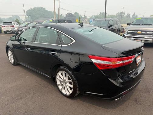 Attitude Black 2015 Toyota Avalon Limited