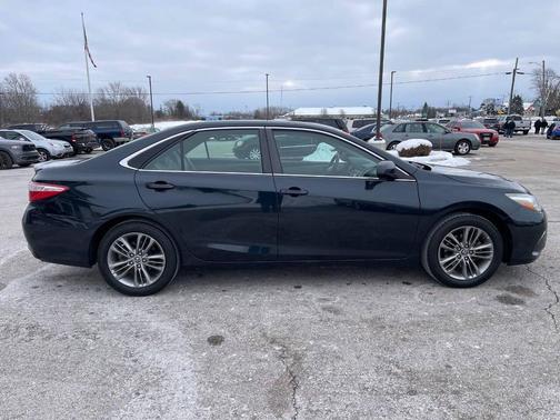 2015 Toyota Camry SE