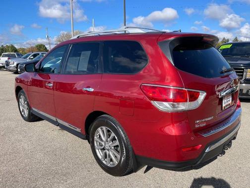 2015 Nissan Pathfinder SL