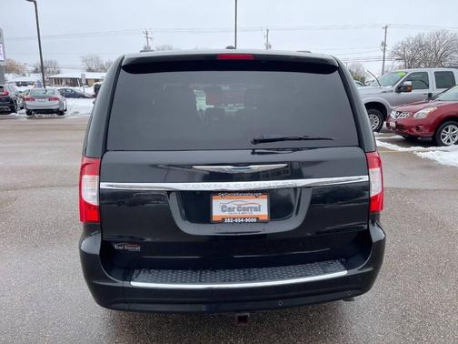 2012 Chrysler Town & Country Touring-L