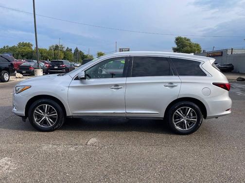 2016 INFINITI QX60 Base