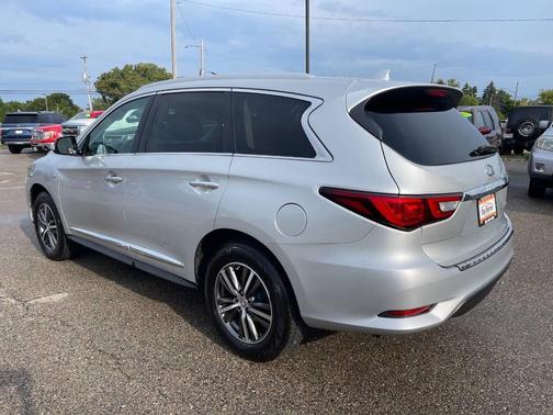 2016 INFINITI QX60 Base