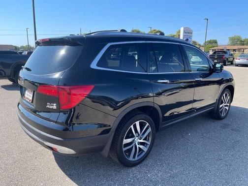 2017 Honda Pilot Elite