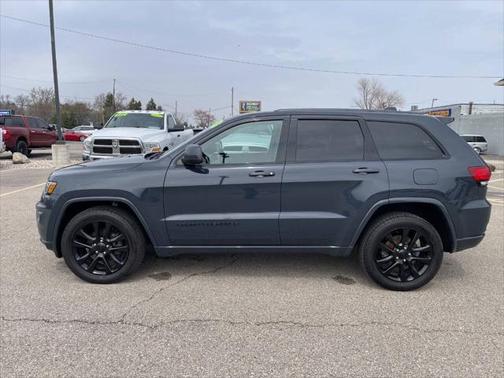 2017 Jeep Grand Cherokee Altitude