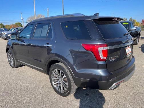 2017 Ford Explorer Platinum