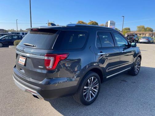 2017 Ford Explorer Platinum