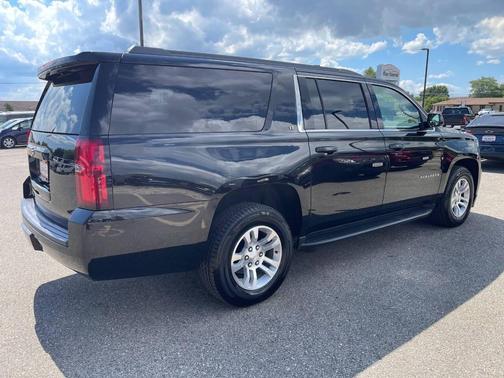 2019 Chevrolet Suburban LT