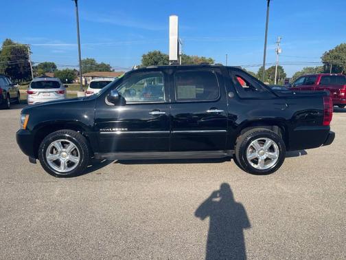 2013 Chevrolet Avalanche LTZ