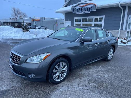 2011 INFINITI M37x Base