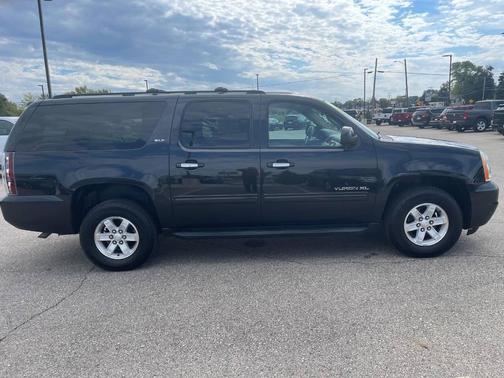 2013 GMC Yukon XL 1500 SLT
