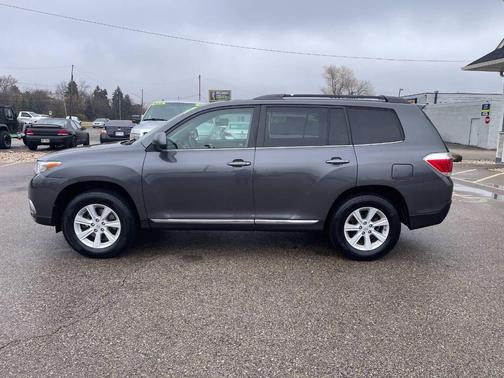 2012 Toyota Highlander SE