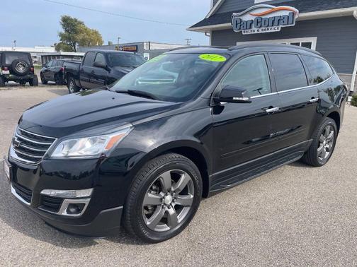 2017 Chevrolet Traverse 2LT
