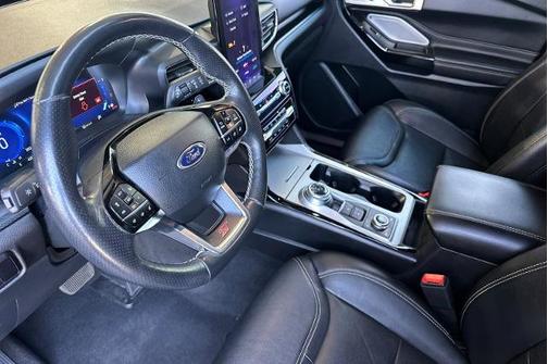 CARBONIZED GRAY METALLIC 2023 Ford Explorer ST