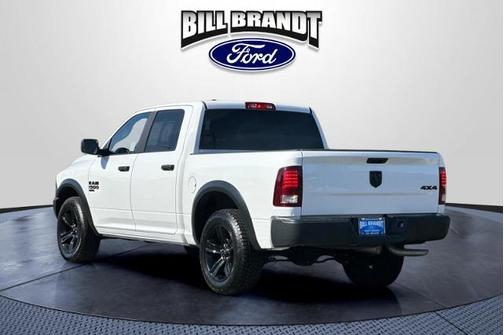 Bright White Clearcoat 2024 RAM 1500 Classic SLT