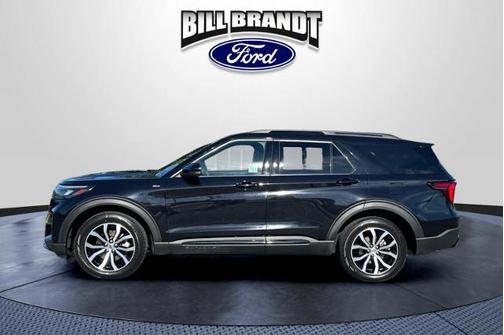 AGATE BLACK METALLIC 2025 Ford Explorer ST-LINE