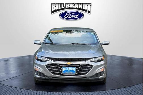 Sterling Gray Metallic 2024 Chevrolet Malibu LT W/1LT
