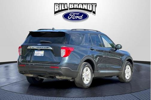 STONE BLUE METALLIC 2022 Ford Explorer XLT