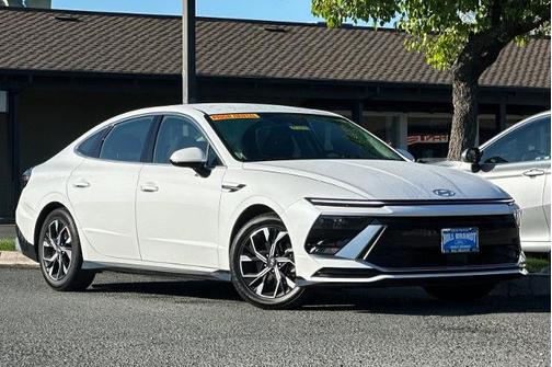 White 2024 Hyundai SONATA SEL