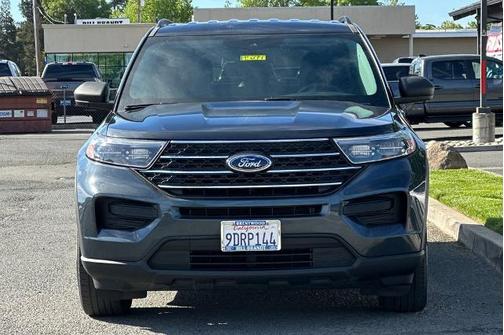 STONE BLUE METALLIC 2022 Ford Explorer XLT