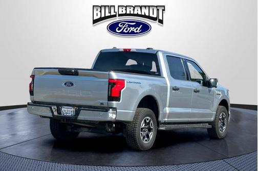 ICONIC SILVER METALLIC 2023 Ford F-150 XLT