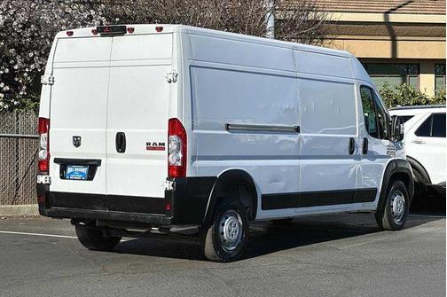 Photo 3 of 27 of 2021 RAM ProMaster 2500 High Roof