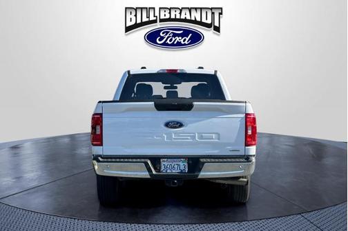 OXFORD WHITE 2021 Ford F-150 XLT
