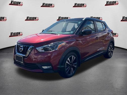 2020 Nissan Kicks SR