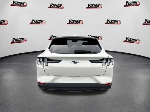 2022 Ford Mustang Mach-E Select