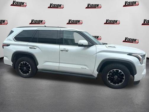 2023 Toyota Sequoia Limited