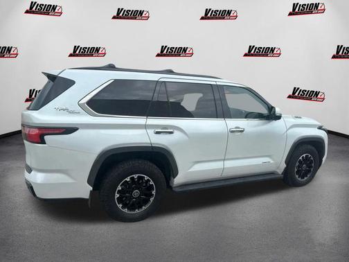 2023 Toyota Sequoia Limited