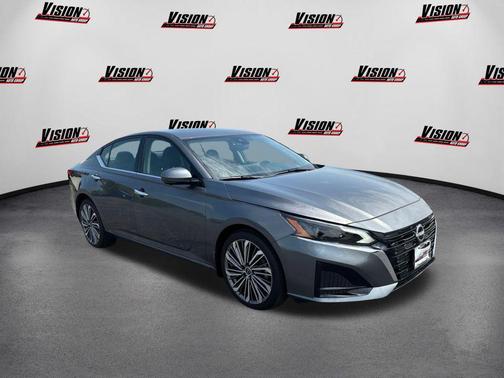 2025 Nissan Altima 2.5 SL