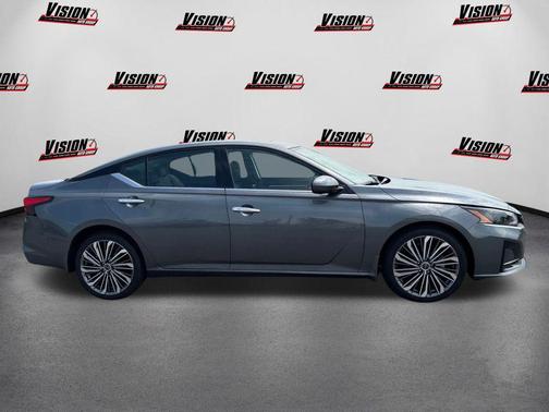 2025 Nissan Altima 2.5 SL