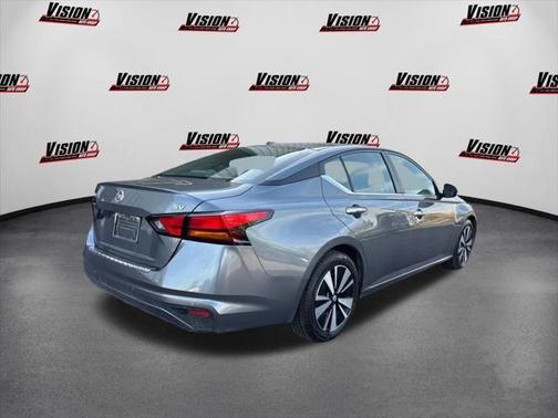 2022 Nissan Altima 2.5 SV