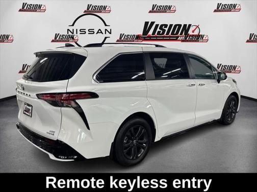 2024 Toyota Sienna XLE 7 Passenger
