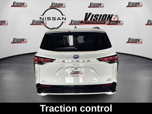 2024 Toyota Sienna XLE 7 Passenger