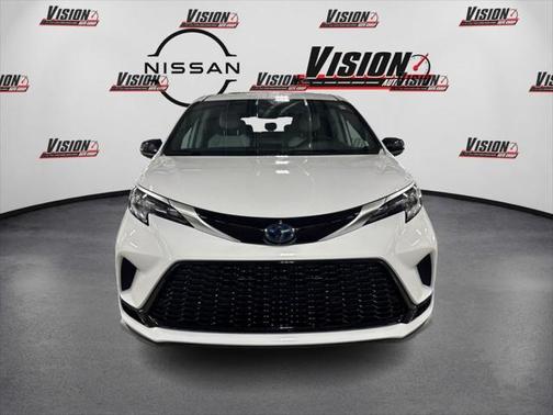2024 Toyota Sienna XLE 7 Passenger