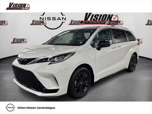 2024 Toyota Sienna XLE 7 Passenger