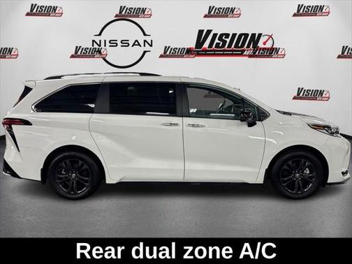 2024 Toyota Sienna XLE 7 Passenger