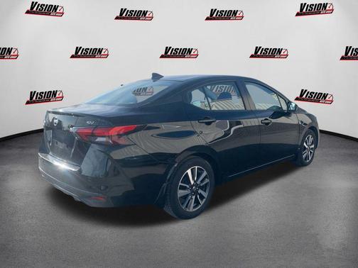 2022 Nissan Versa 1.6 SV