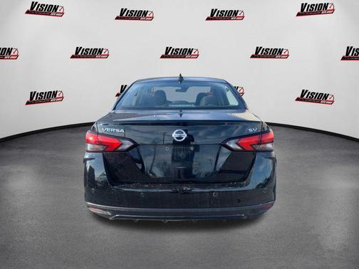2022 Nissan Versa 1.6 SV
