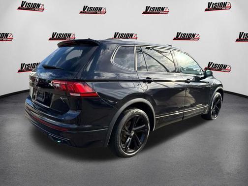 2023 Volkswagen Tiguan 2.0T SE R-Line Black 4MOTION