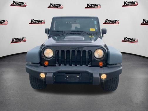 2013 Jeep Wrangler Sahara