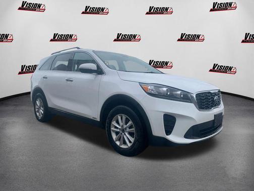 2020 Kia Sorento LX