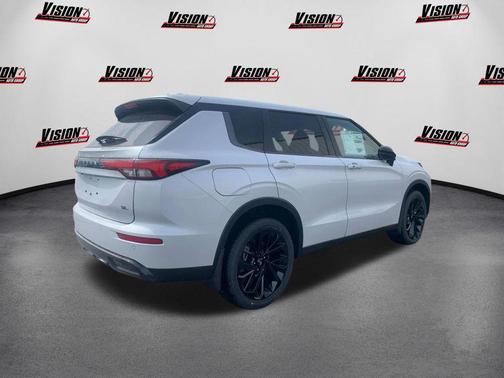 Alpine Frost 2026 Nissan Rogue SL
