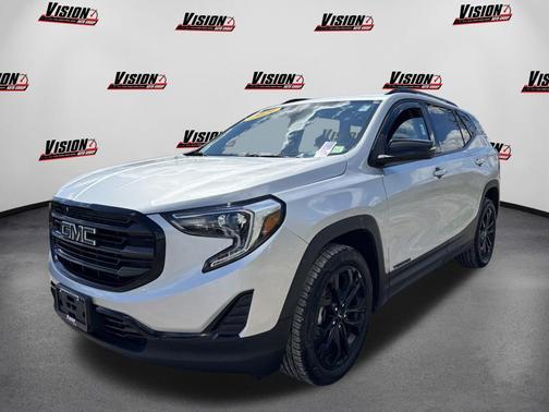 Quicksilver Metallic 2021 GMC Terrain SLE
