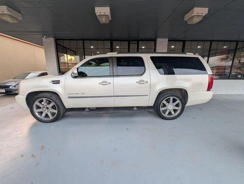 2010 Cadillac Escalade ESV Sport